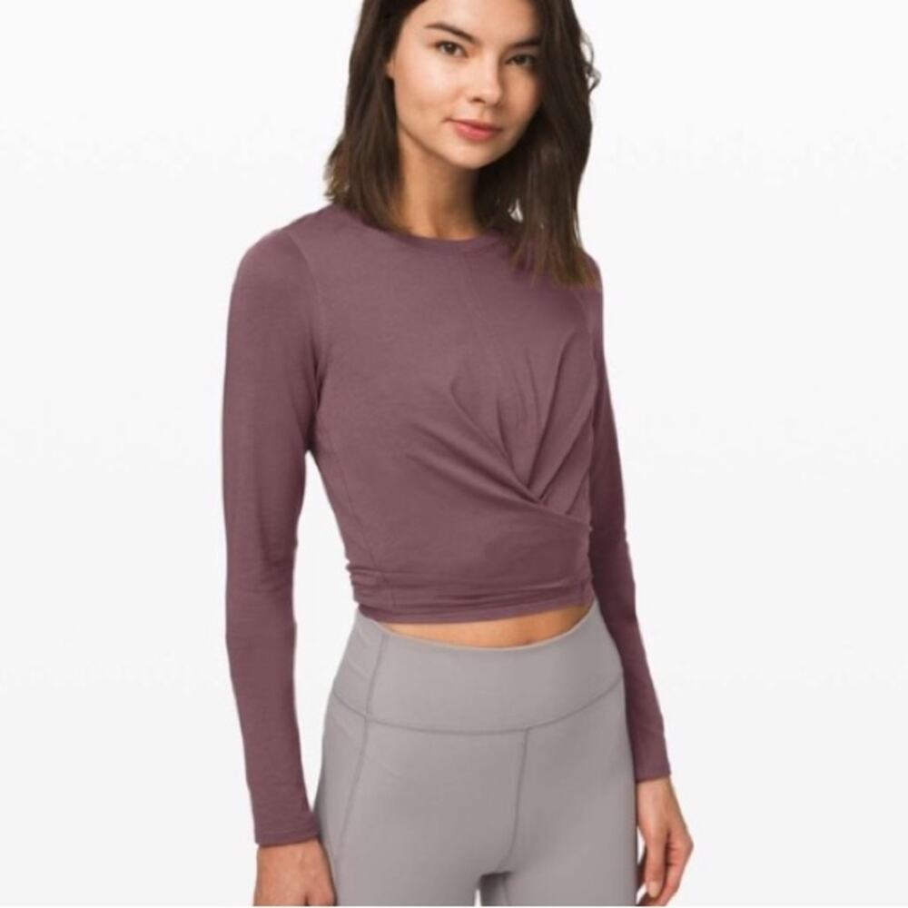 Lululemon size 6 wrap waist heather Purple Long-Sleeve Top athletic